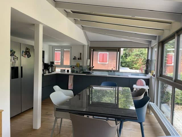 Avenches : Magnifique chalet entièrement rénové en 2024 – Image 2